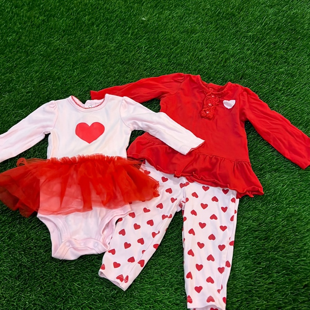 Carters Infant - Set of 3 pieces - Valentine Outfits